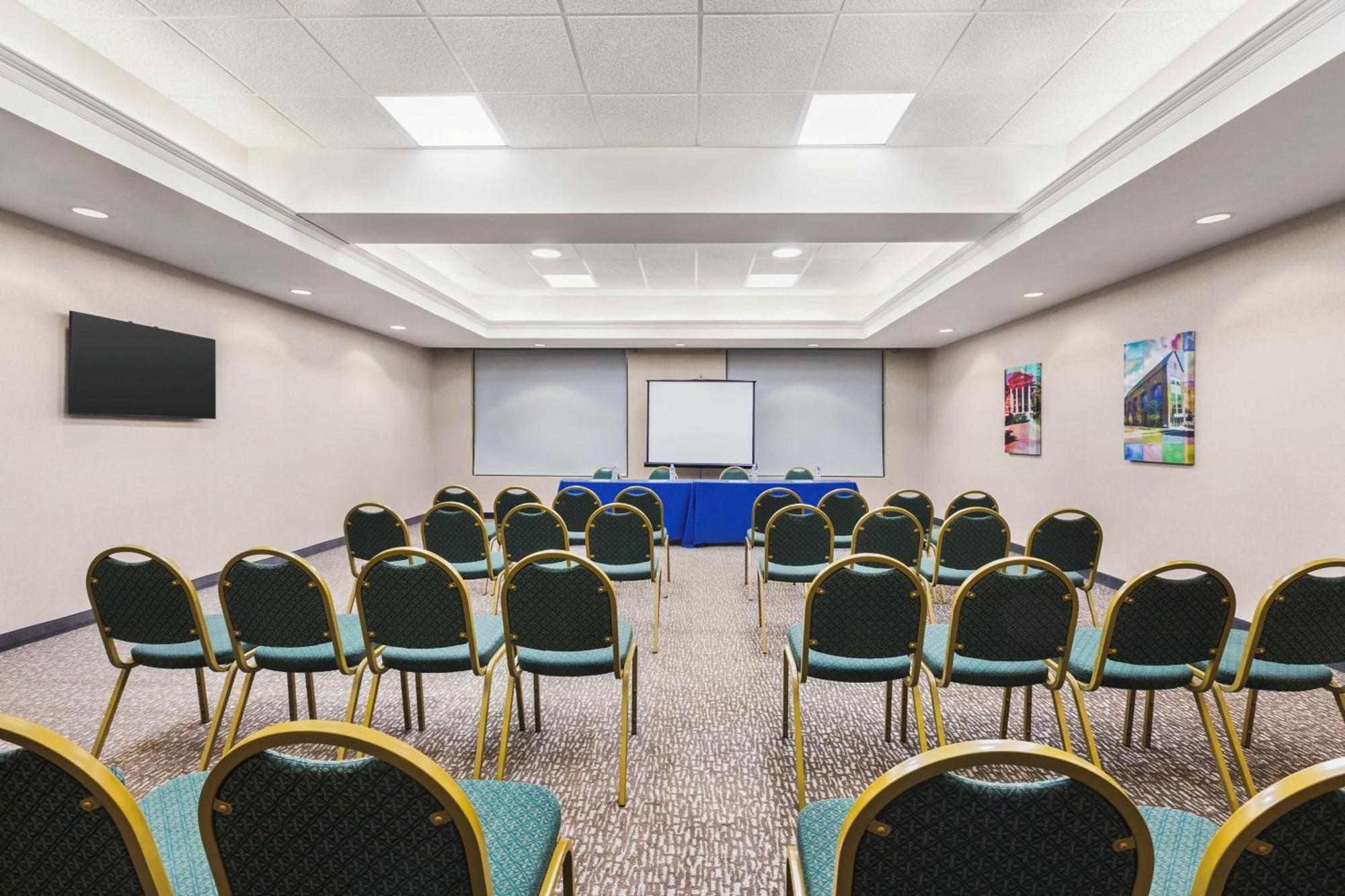 Hampton Inn Quakertown Extérieur photo